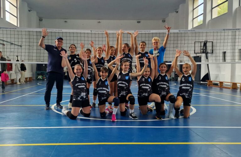 𝐄𝐜𝐡𝐢𝐩𝐚 𝐝𝐞 𝐯𝐨𝐥𝐞𝐢 𝐟𝐞𝐦𝐢𝐧𝐢𝐧 𝐔𝟏𝟑 𝐚 𝐂𝐒𝐉 𝐏𝐫𝐚𝐡𝐨𝐯𝐚 𝐥𝐚 𝐩𝐫𝐢𝐦𝐚 𝐚𝐩𝐚𝐫𝐢𝐭𝐢𝐞 𝐢𝐧 𝐂𝐚𝐦𝐩𝐢𝐨𝐧𝐚𝐭𝐮𝐥 𝐍𝐚𝐭𝐢𝐨𝐧𝐚𝐥 𝐝𝐞 𝐦𝐢𝐧𝐢𝐯𝐨𝐥𝐞𝐢 𝐔𝟏𝟑 𝐟𝐞𝐦𝐢𝐧𝐢𝐧