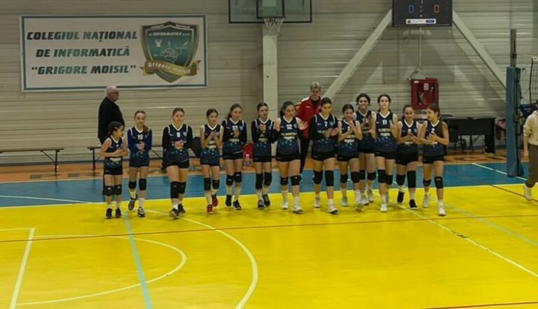 Voleibalistele de la CS Judeţean Prahova, succes amical cu Bravol Braşov