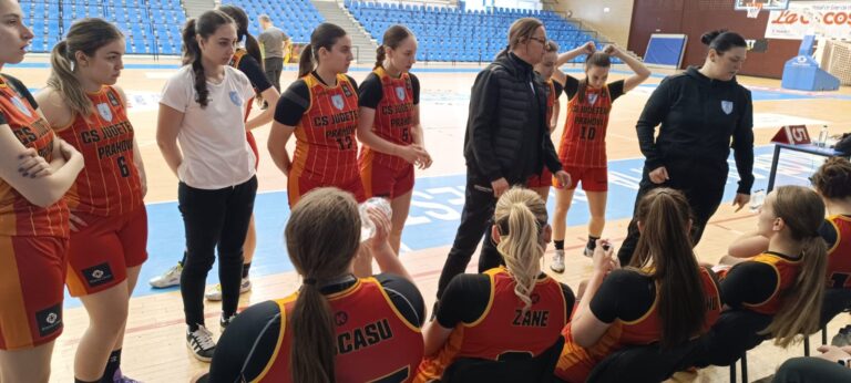 Victorie şi calificare în Final Four pentru baschetbalistele de la CS Judeţean Prahova